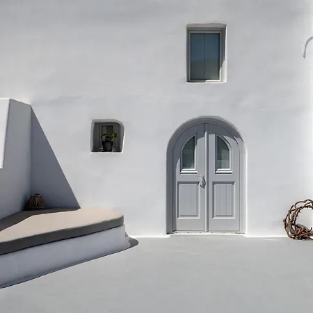 Karpimo Villa *